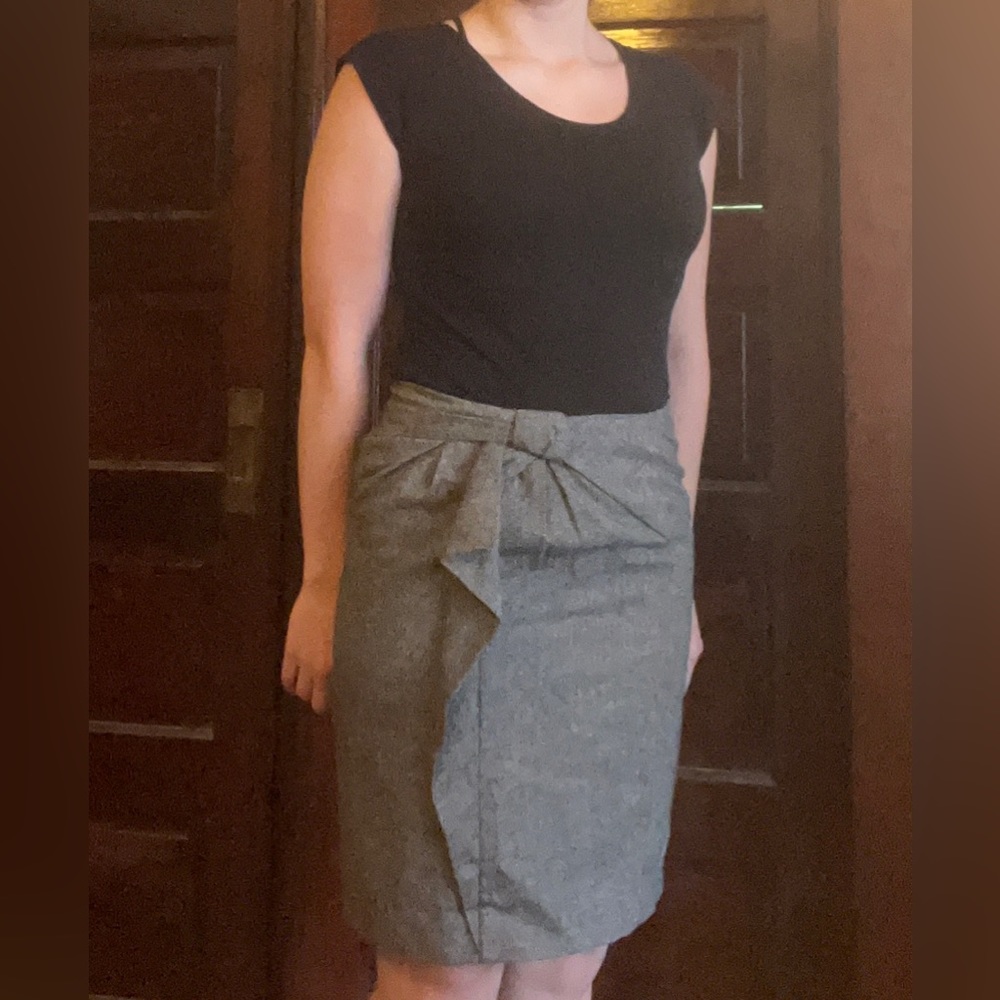 Banana Republic Grey Pencil Skirt